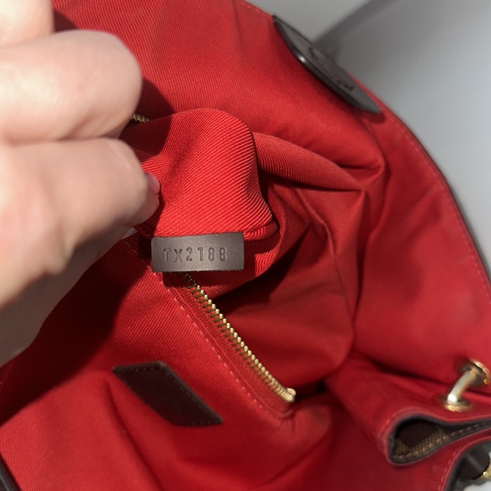 Louis Vuitton Graceful Bag - Picture 13 of 15